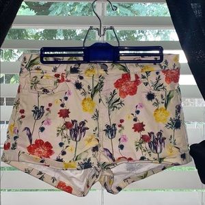H&M flower shorts